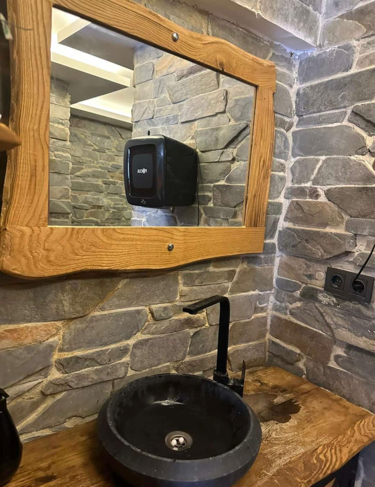 Kayrak Taşı ile Zemin Döşeme ve Uygulama İpuçları